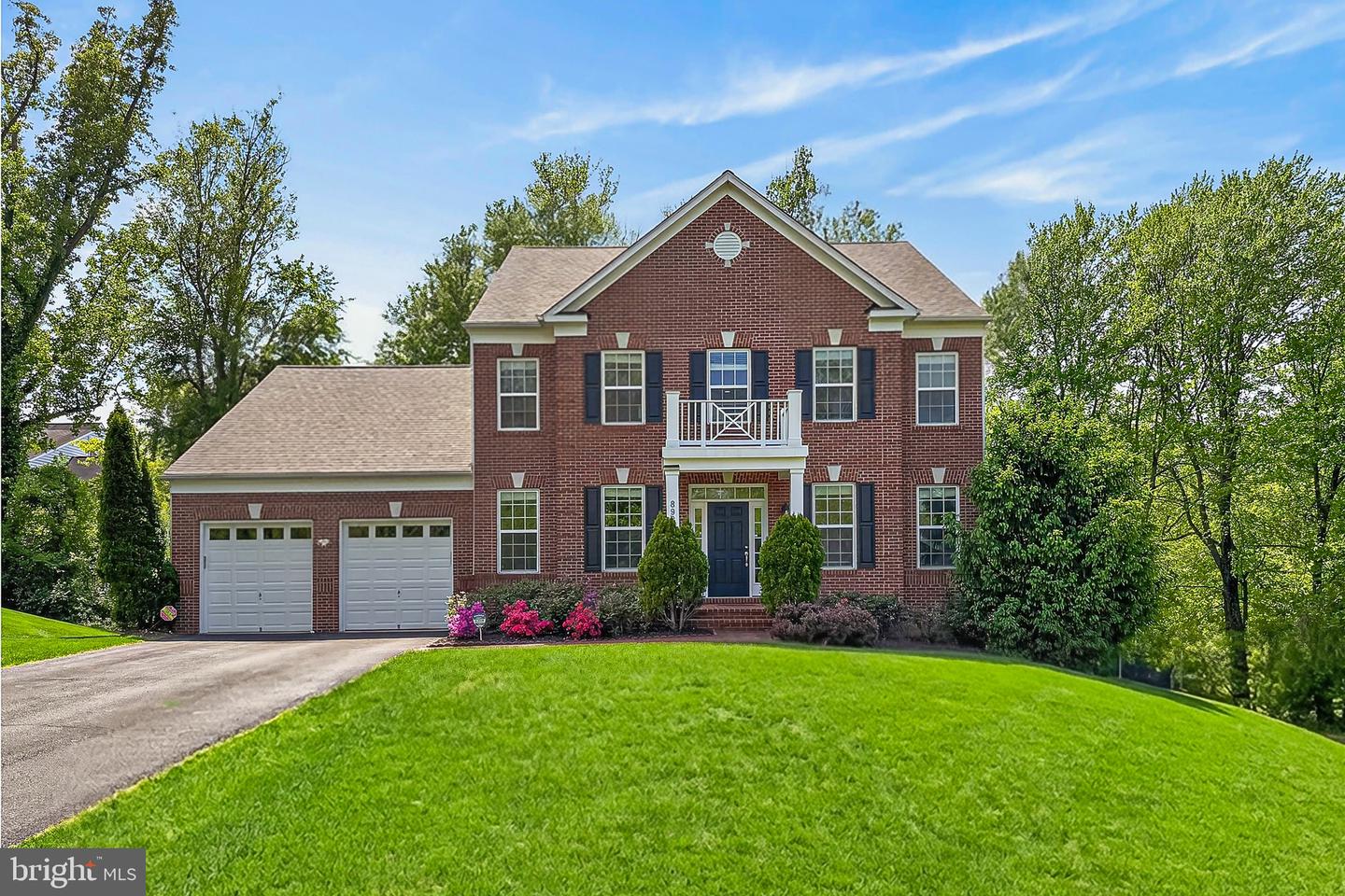 8901 Hargrove Ct — photo