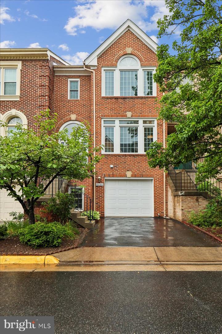 6488 Sharon Kay Ct — photo