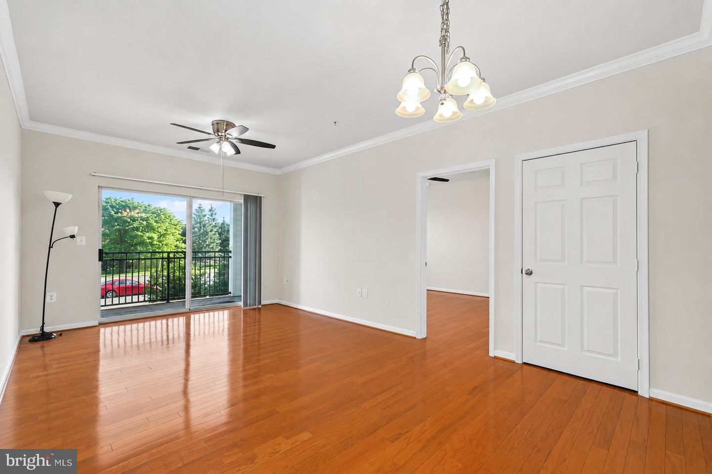 12905 Centre Park Cir #212 — photo