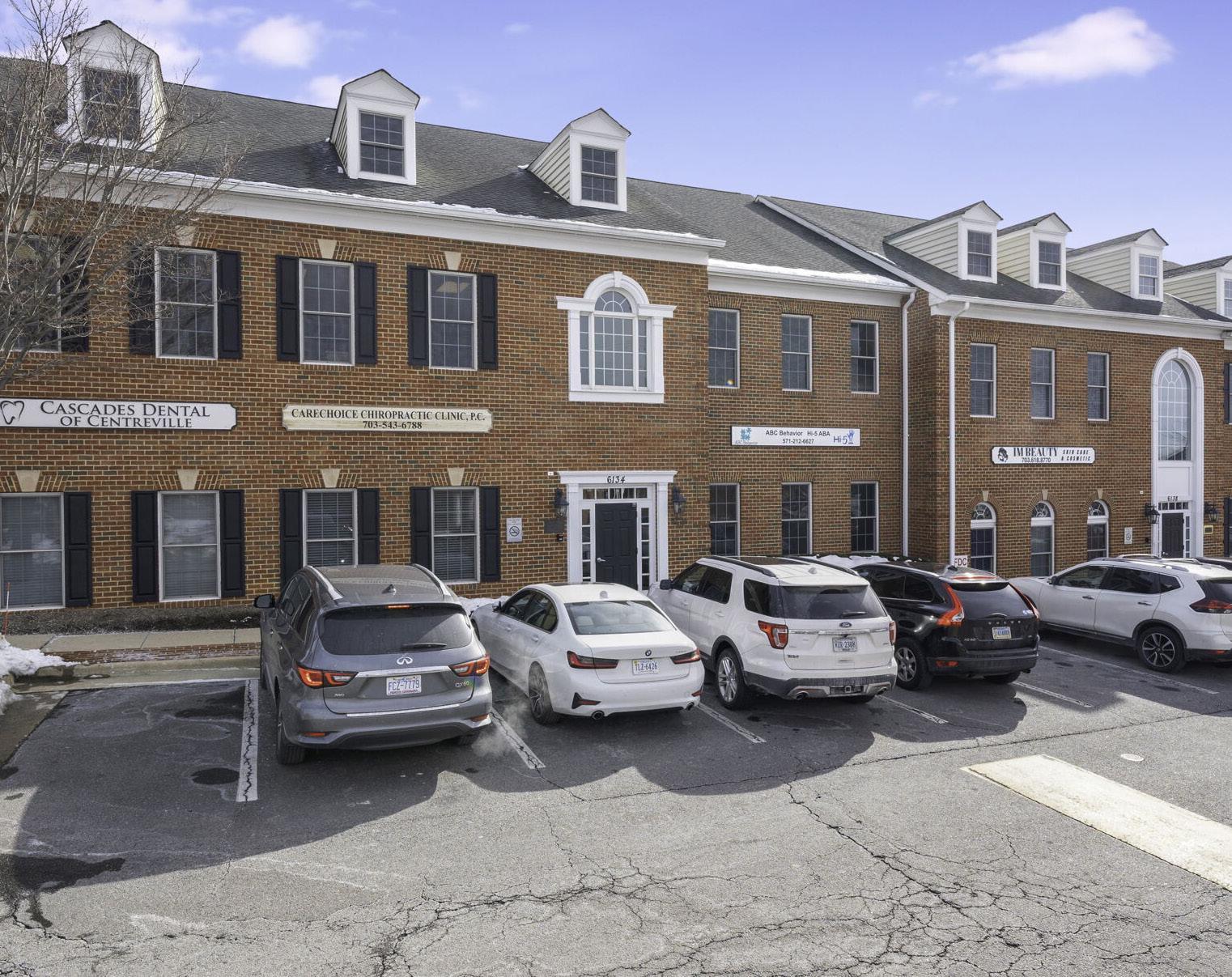 6134 Redwood Square Ctr #201/202 — photo