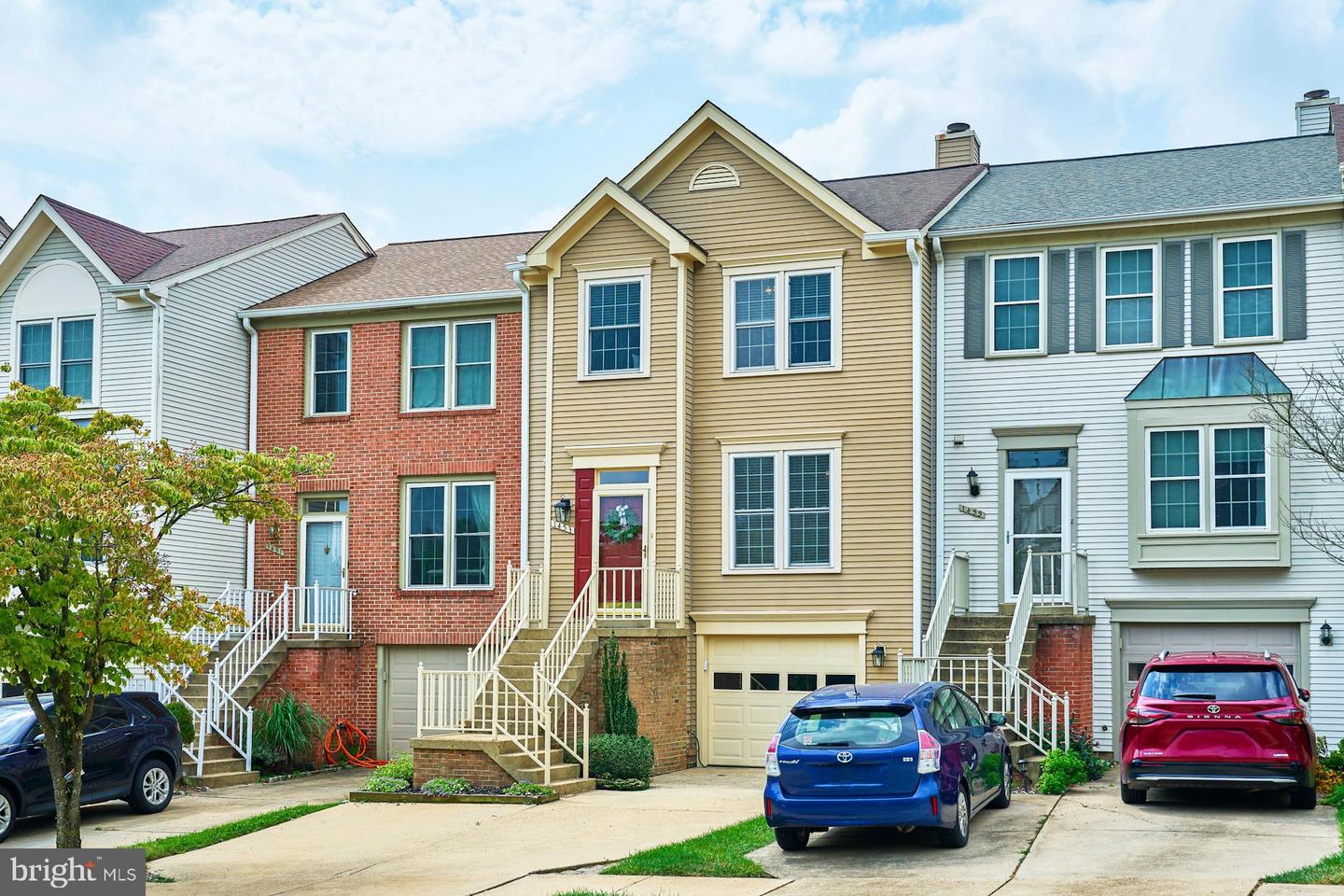 1453 Bluemont Ct — photo