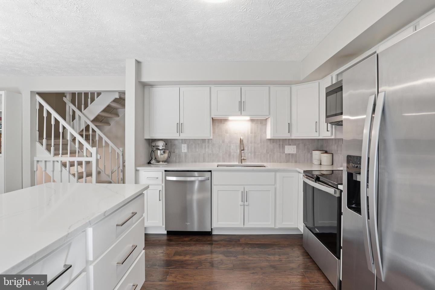 8033 Orange Plank Road, Springfield, VA 22153 — photo 2