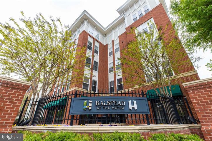 2665 Prosperity Ave #403 — photo
