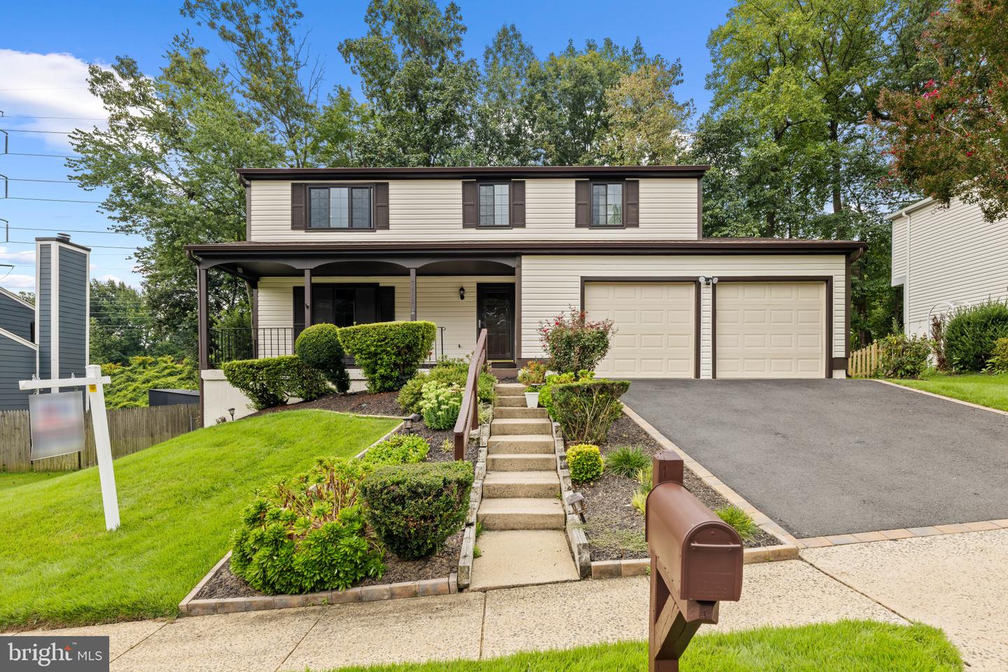 7613 Springfield Hills Dr — photo