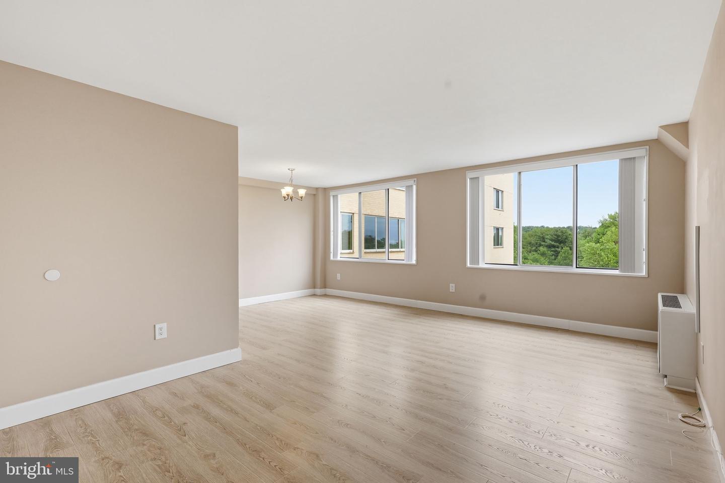 6631 Wakefield Dr #519 — photo