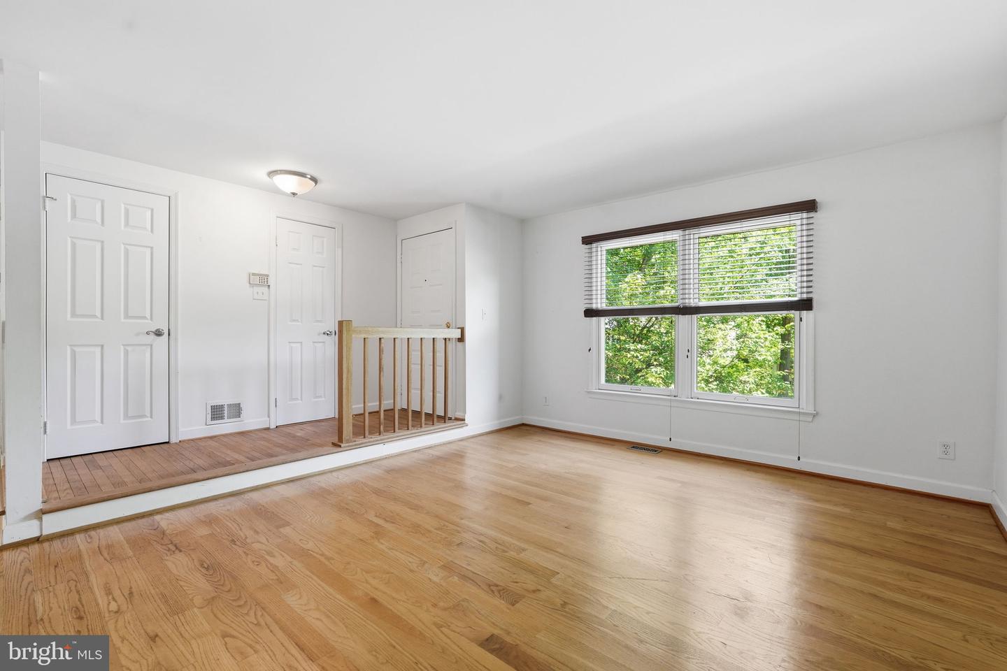 1609 Oak Spring Way, Reston, VA 20190 — photo 3