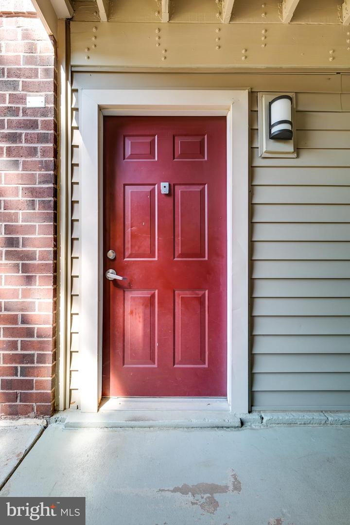 1700-A Ascot Way — photo