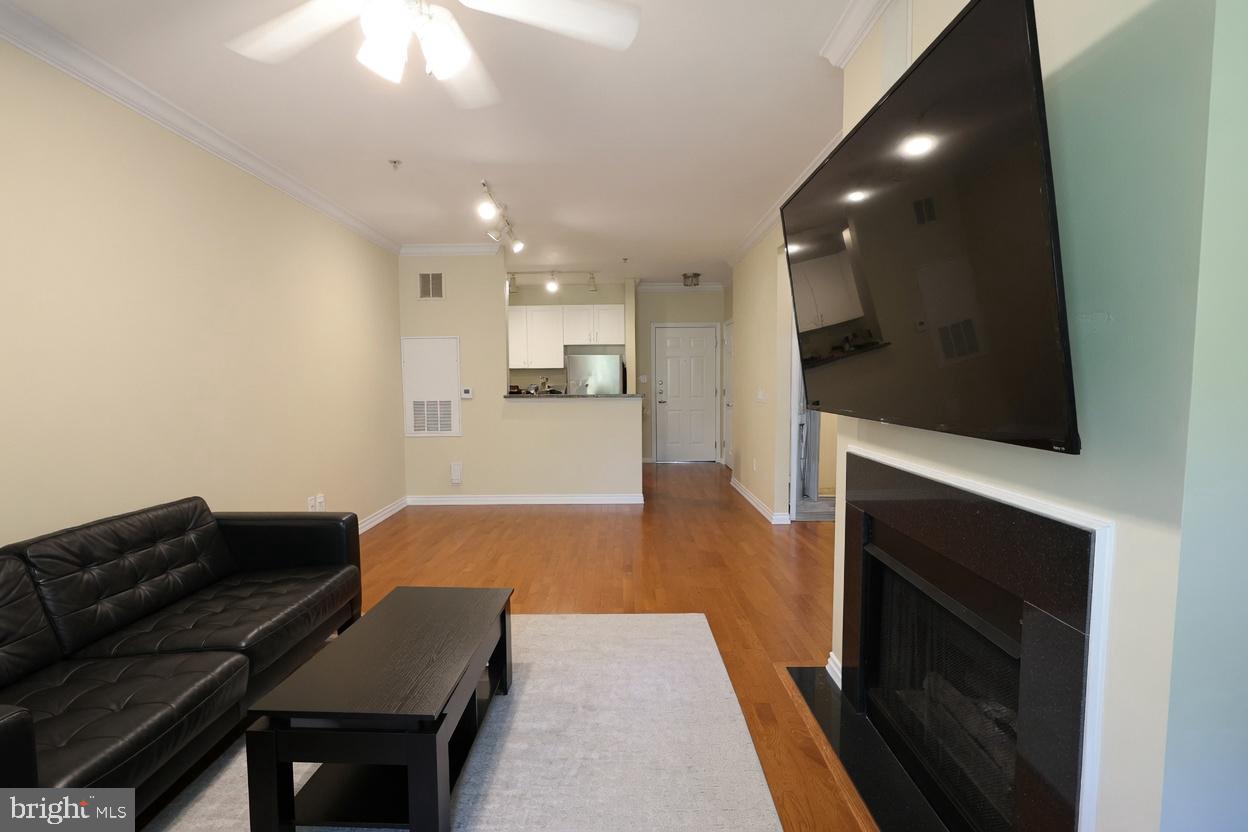 2765 Centerboro Dr #361 — photo