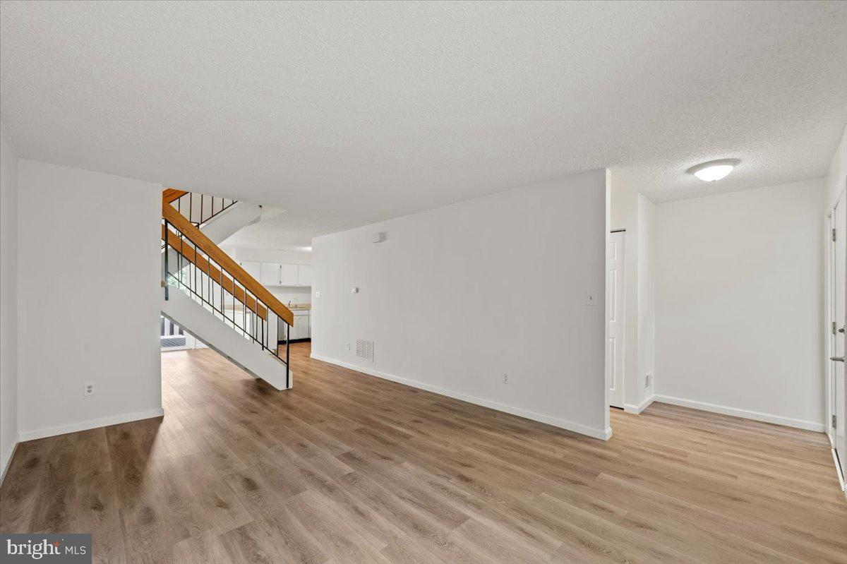 2130 CARTWRIGHT PLACE, RESTON VA 20191 — photo 3