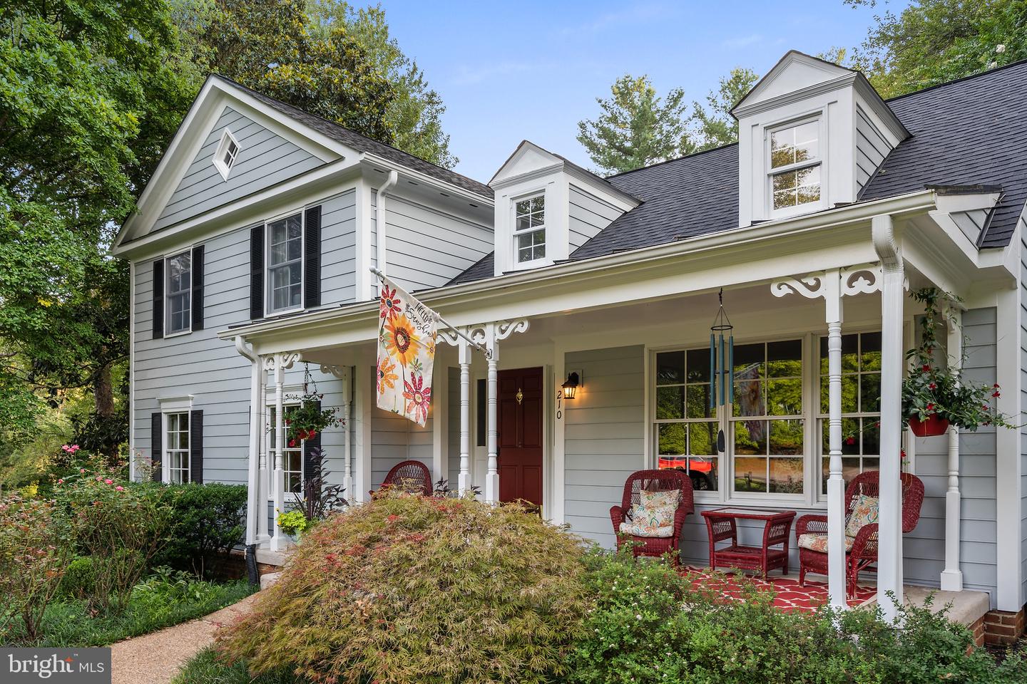 210 Falcon Ridge Road, Great Falls, VA 22066 — photo 2