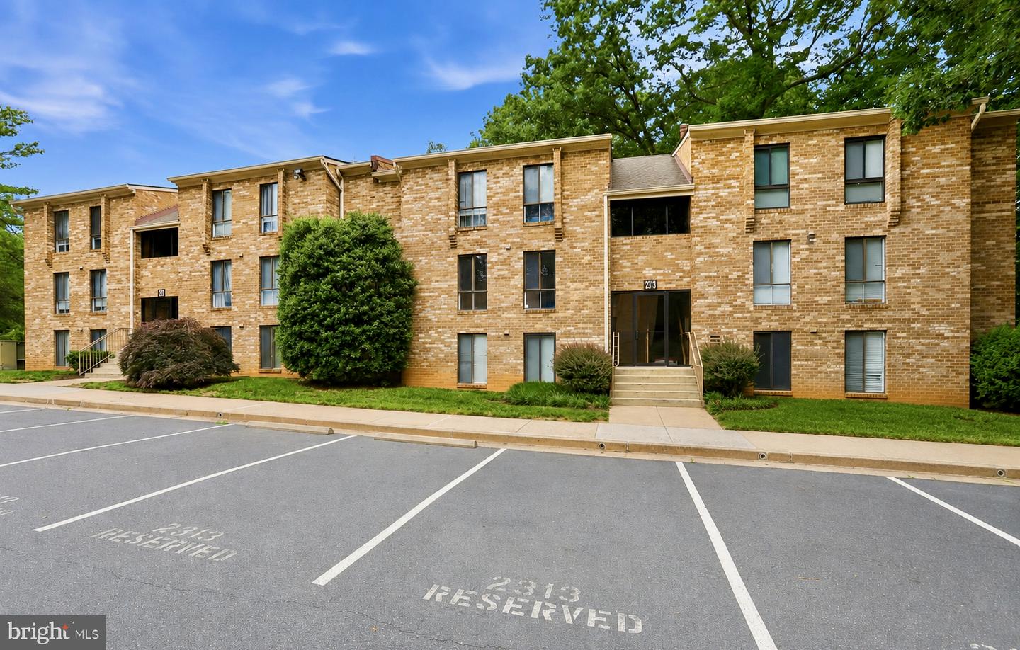2313 Freetown Ct #20/11c — photo