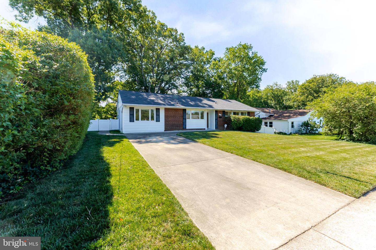 5825 Atteentee Road, Springfield, VA 22150 — photo 2