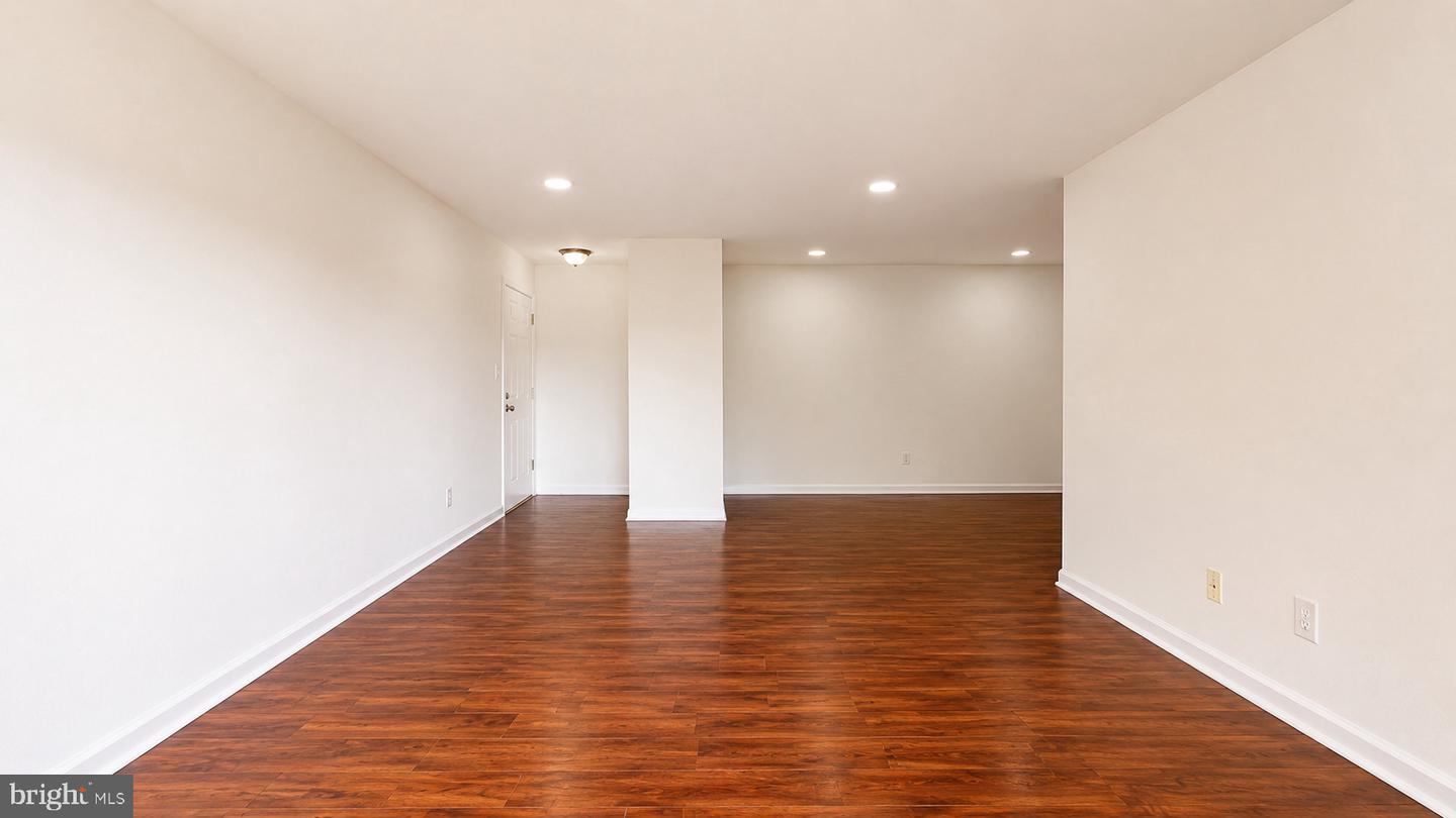 515 Florida Ave #102 — photo