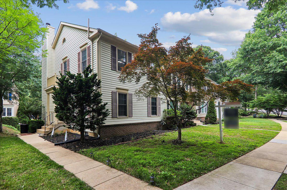 7408 Spring Tree Drive, Springfield, VA 22153 — photo 2
