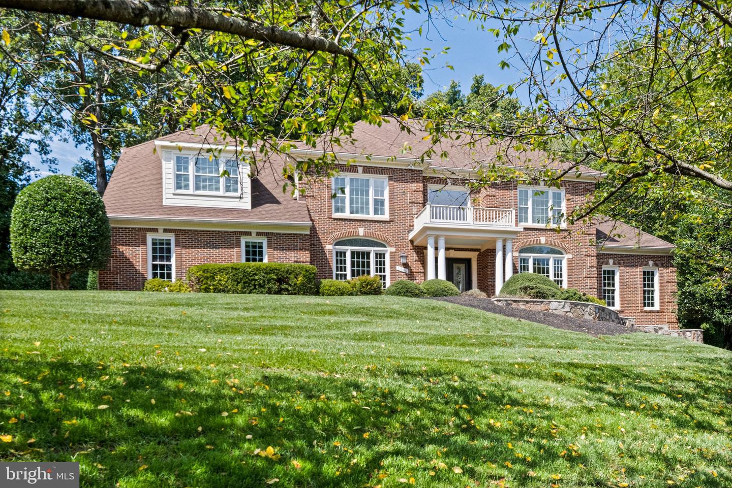 11366 Seneca Knoll Dr — photo