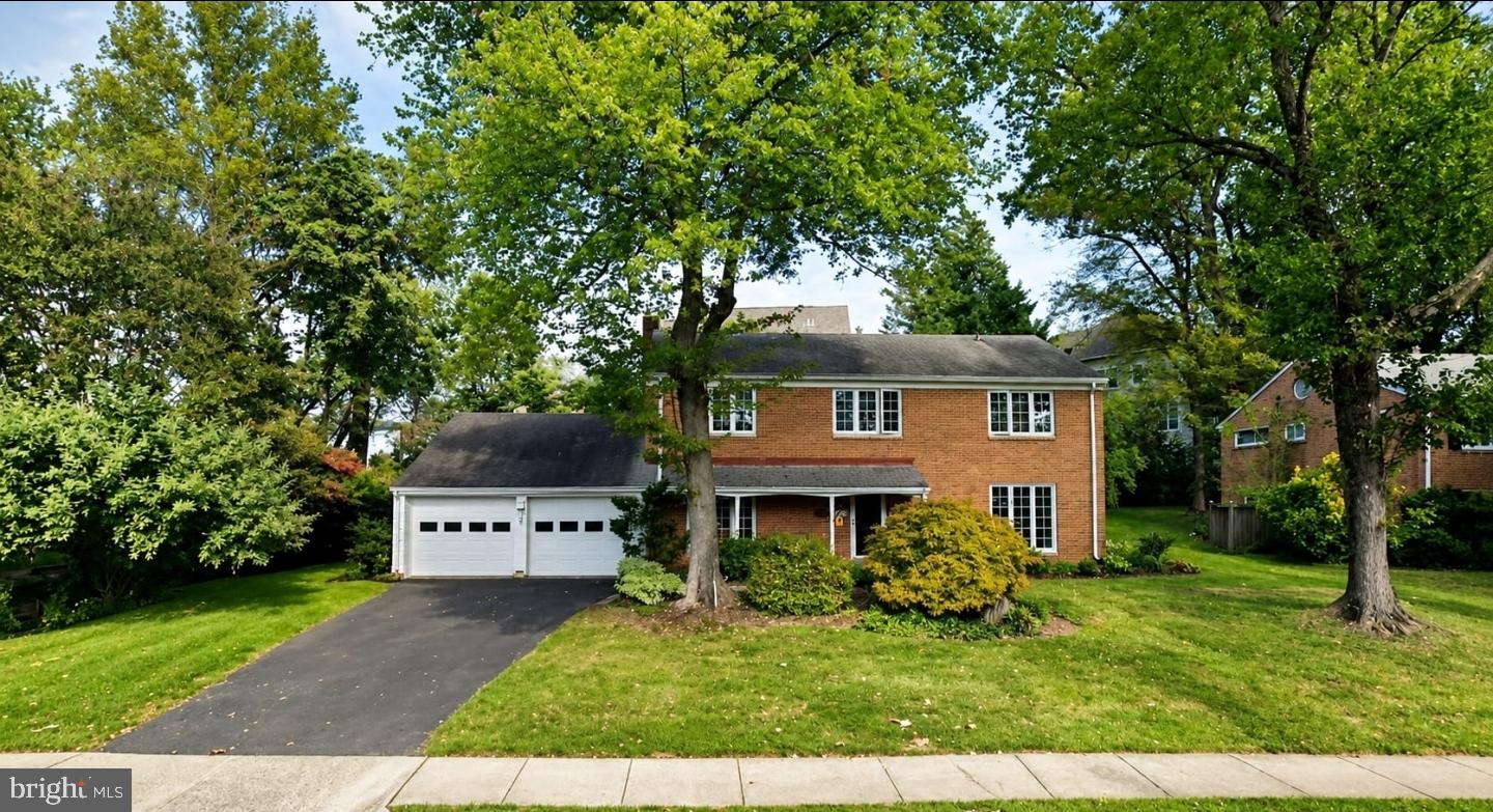 1805 Great Falls St — photo