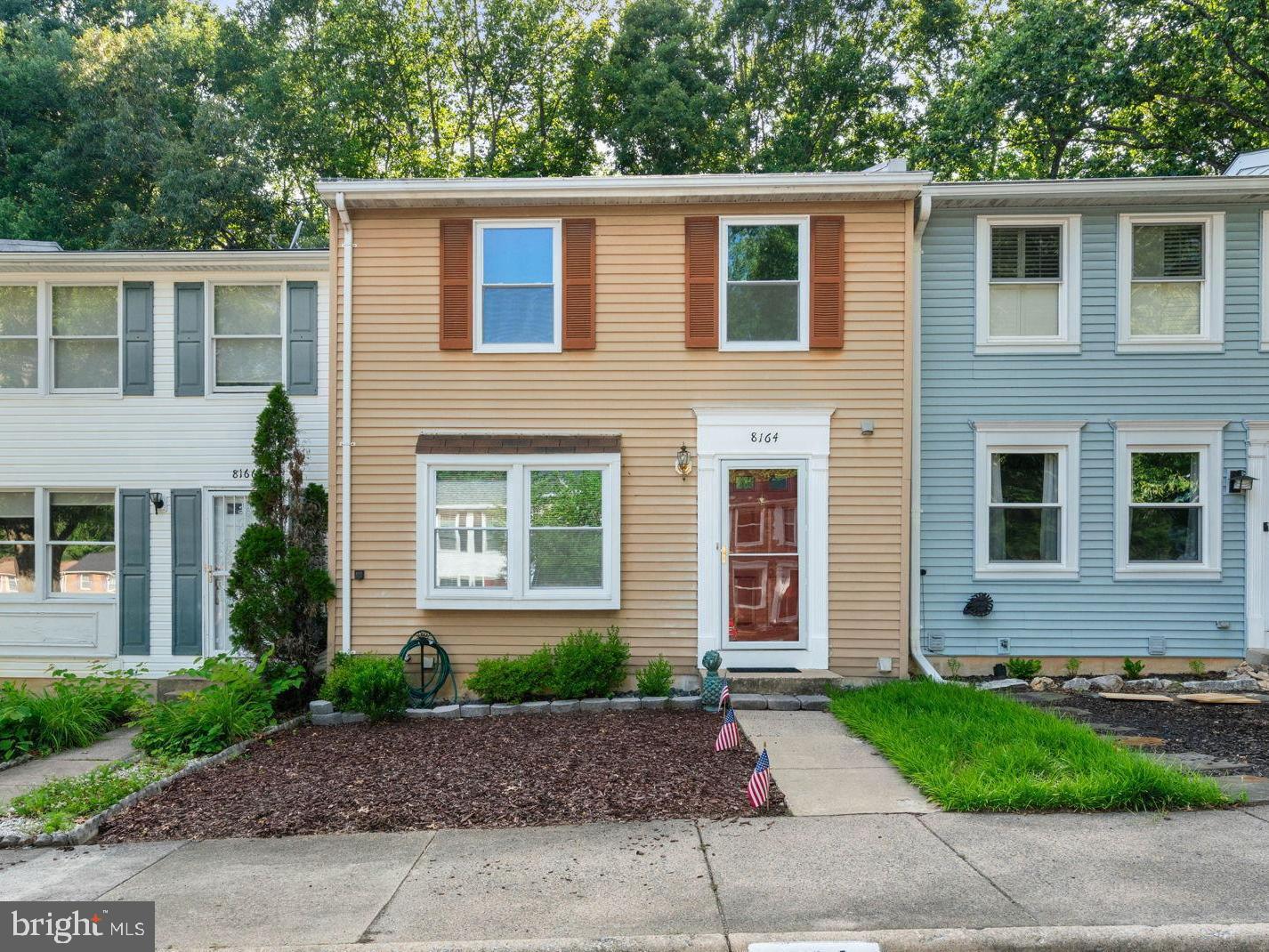8164 Curving Creek Ct — photo