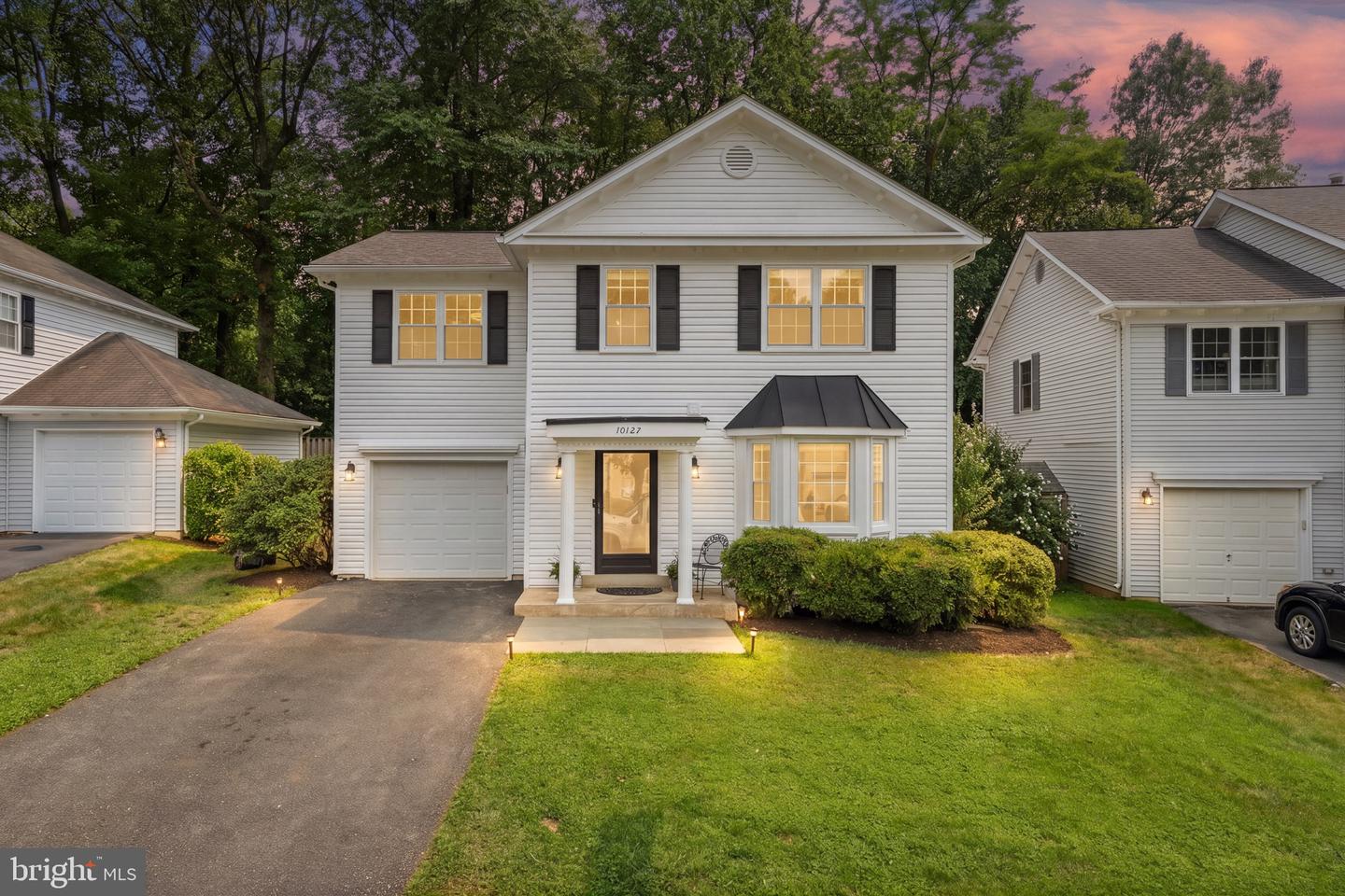 10127 Schoolhouse Woods Ct — photo