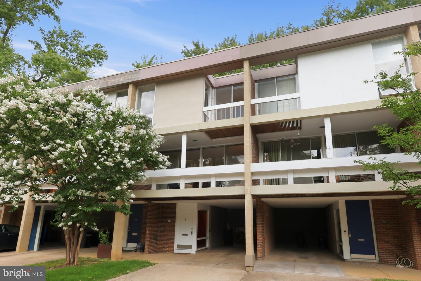 11510 Maple Ridge Road, Reston, VA 20190