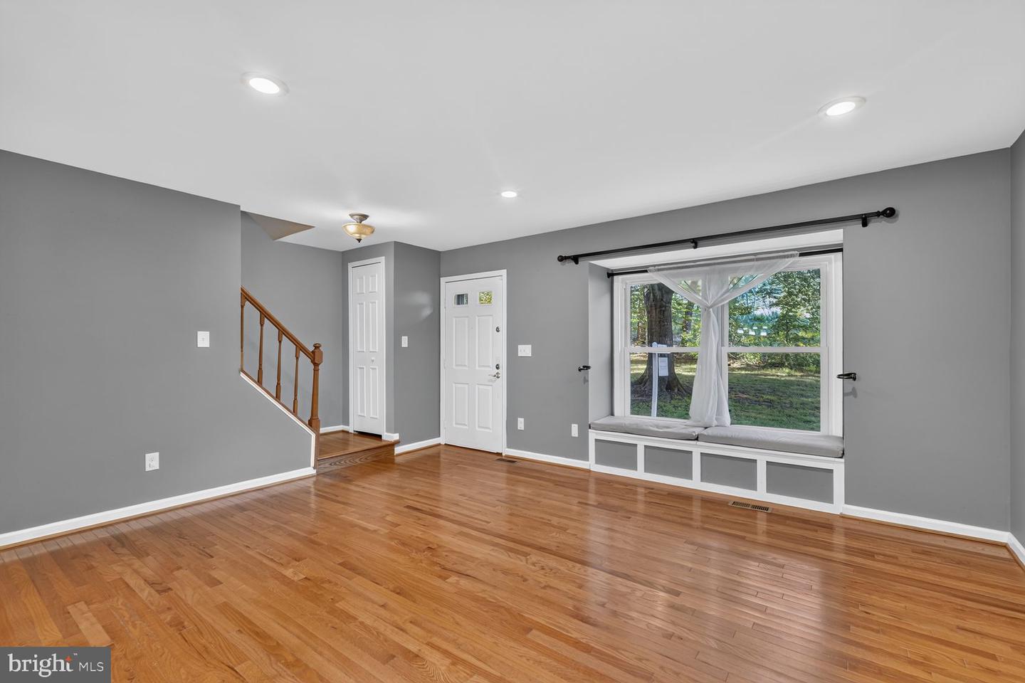 6223 Rathlin Drive, Springfield, VA 22152 — photo 2