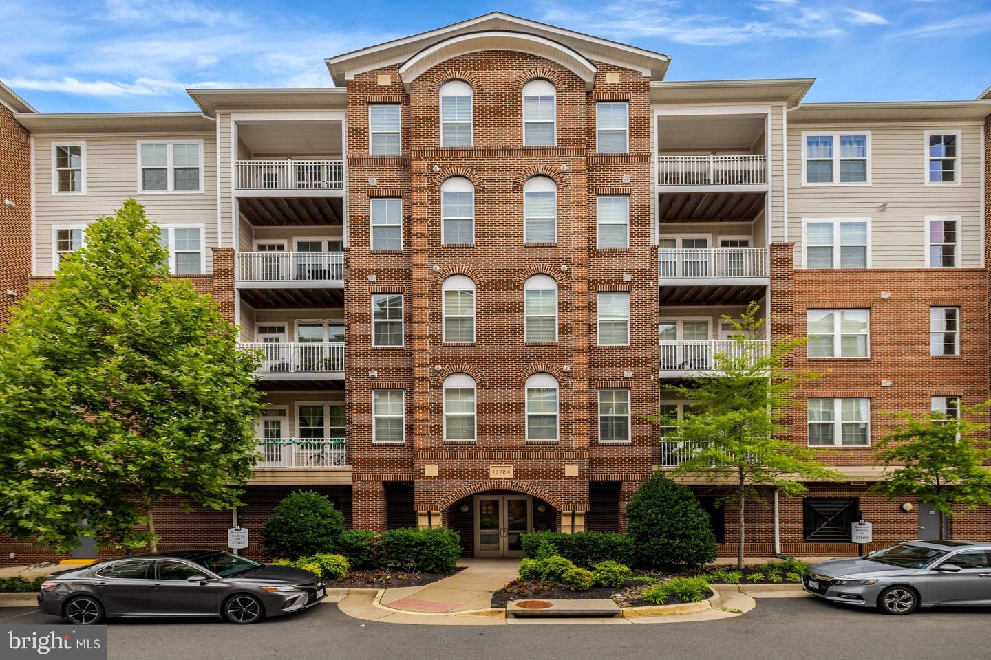 13724 Neil Armstrong Ave #404 — photo