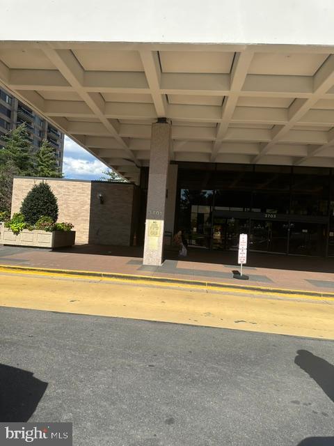 3701 S George Mason Dr #401N — photo