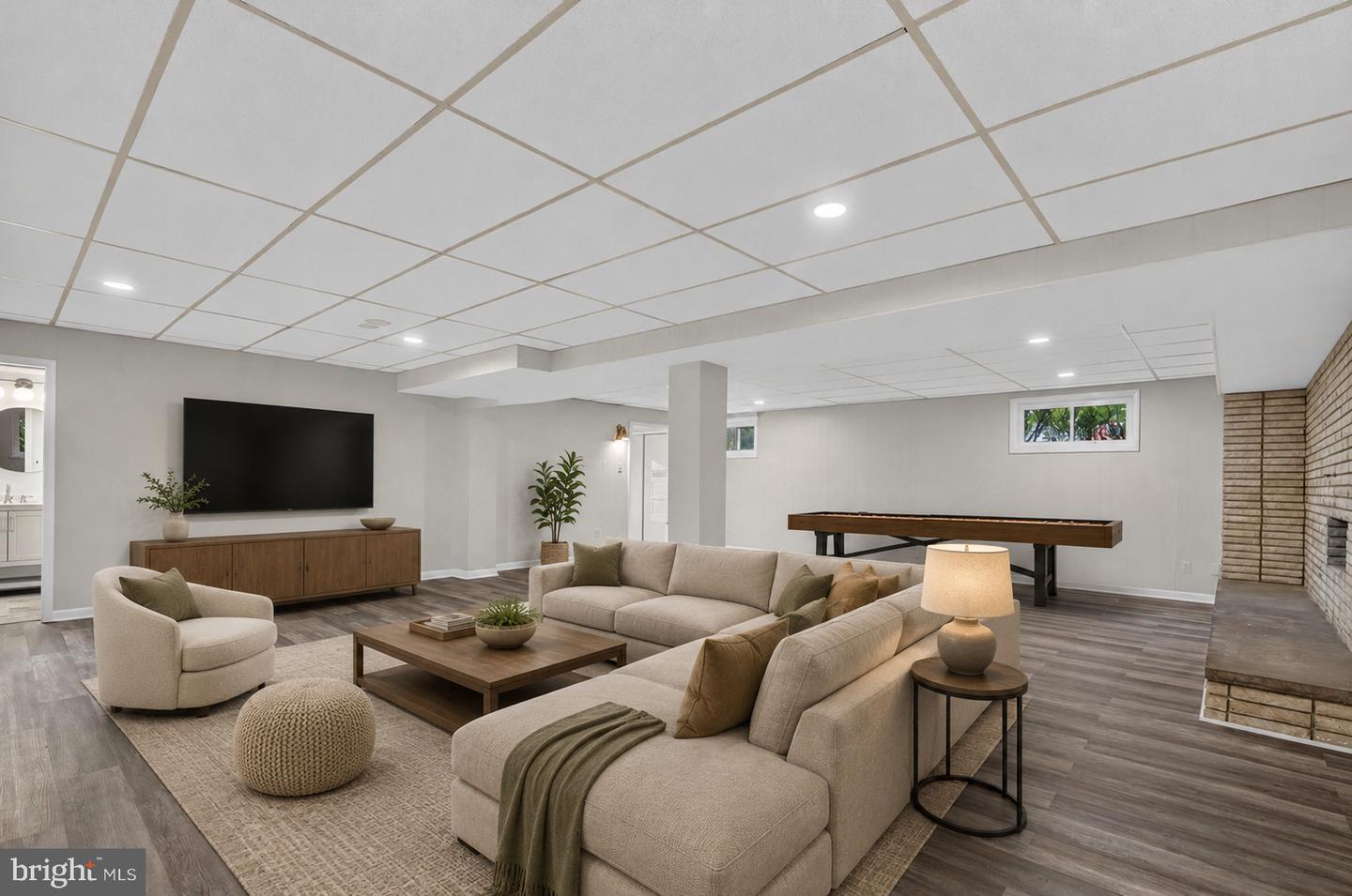 7608 Salem Rd — photo