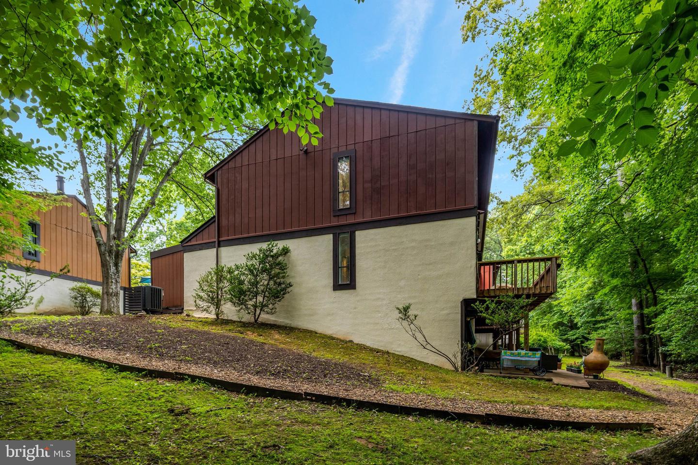 2231 Wheelwright Ct — photo