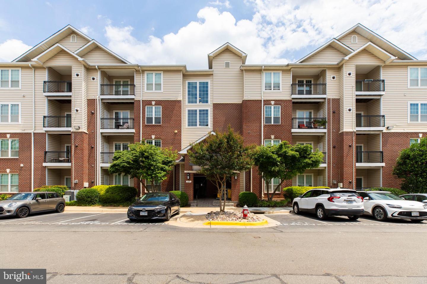 1571 Spring Gate Dr #6106 — photo