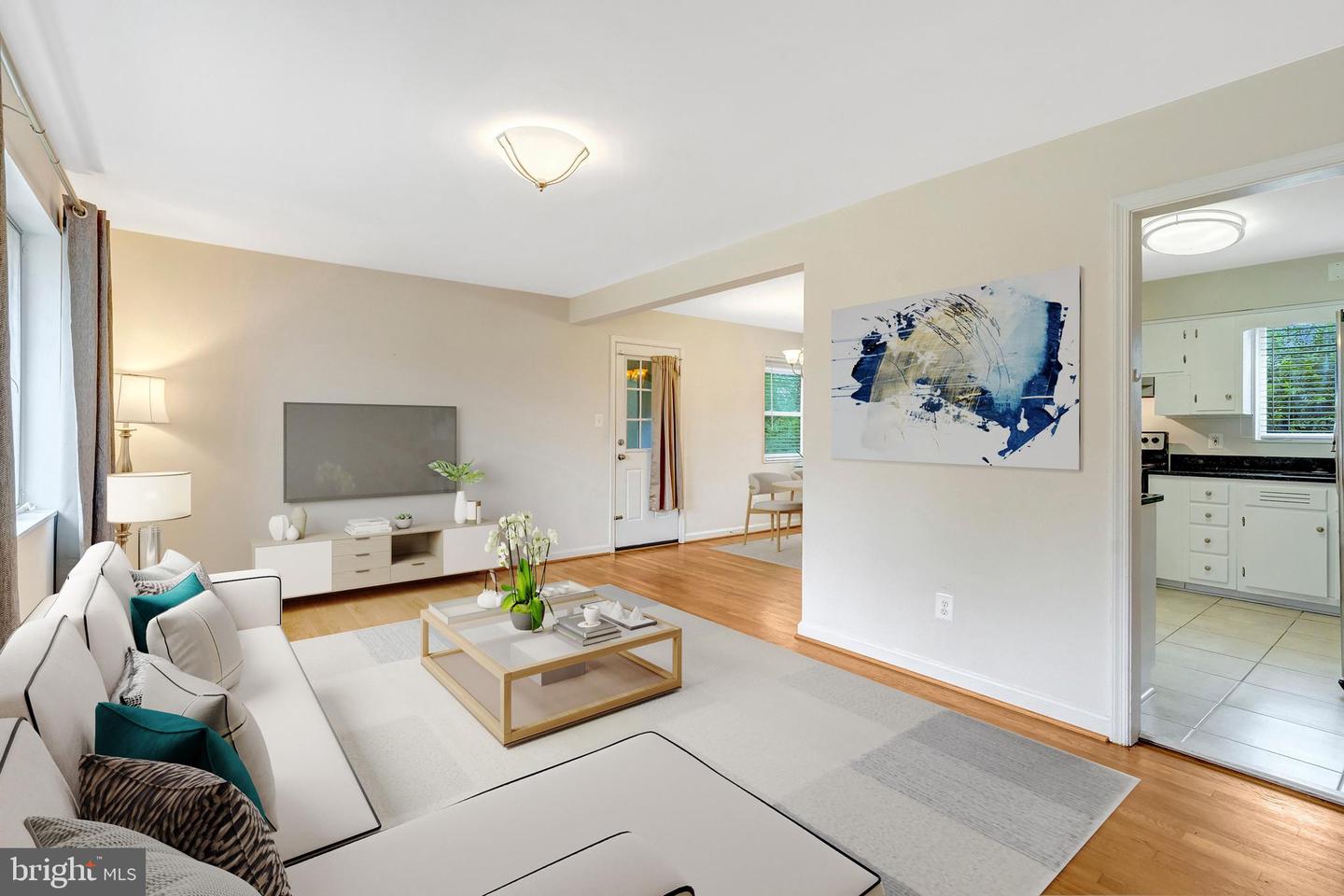 5804 CHANNING ROAD, SPRINGFIELD VA 22150 — photo 3