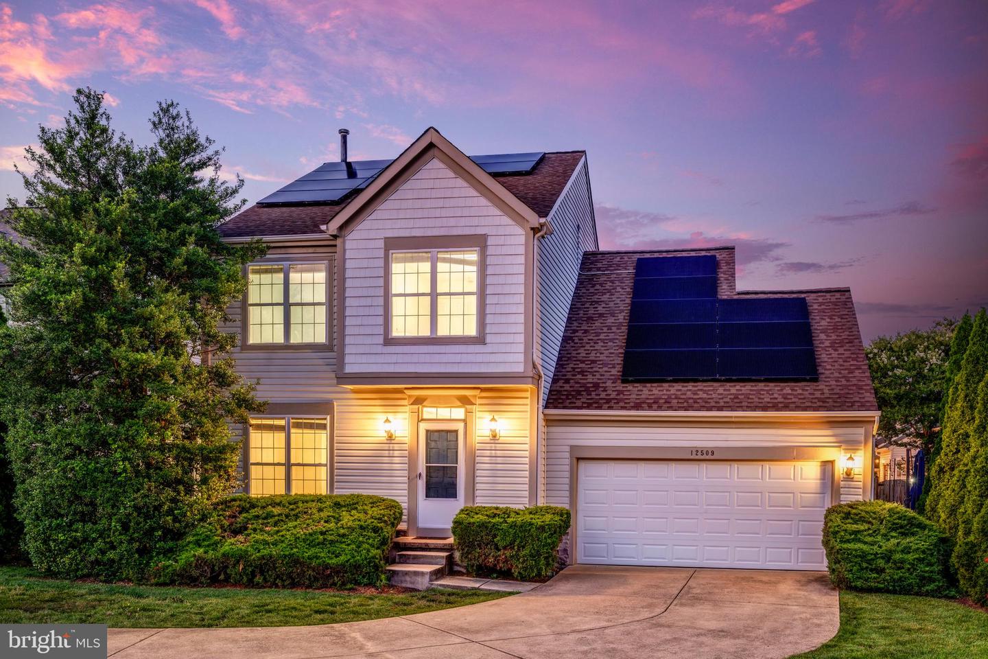 12509 Fox View Way, Reston, VA 20191