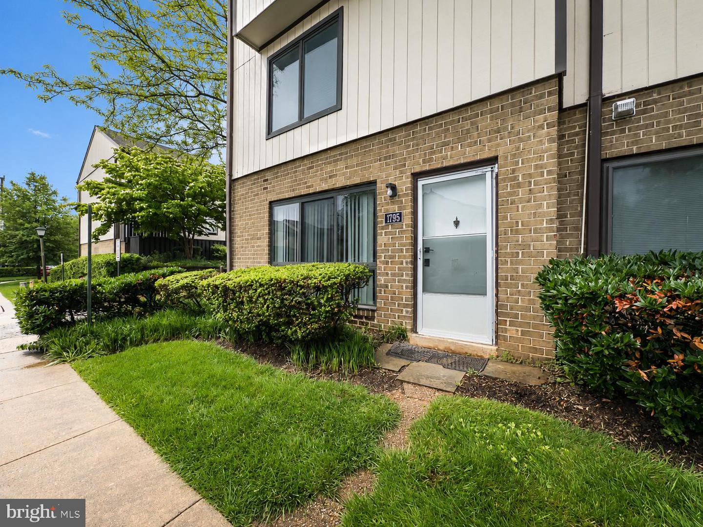 1795 Westwind Way #51 — photo