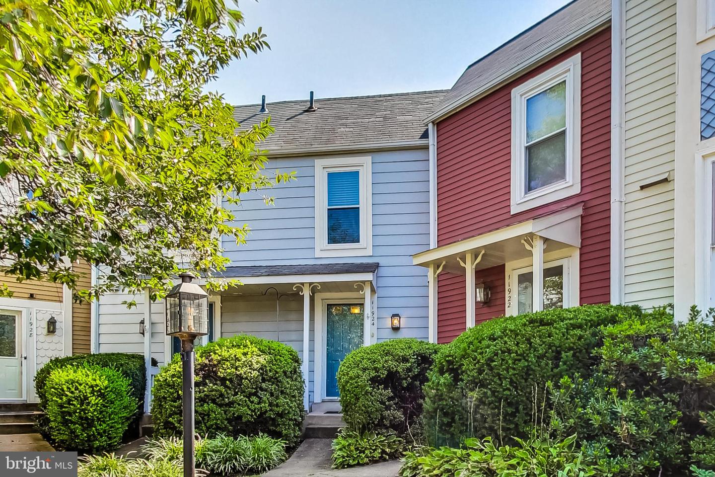 11924 Redtree Way, Reston, VA 20194