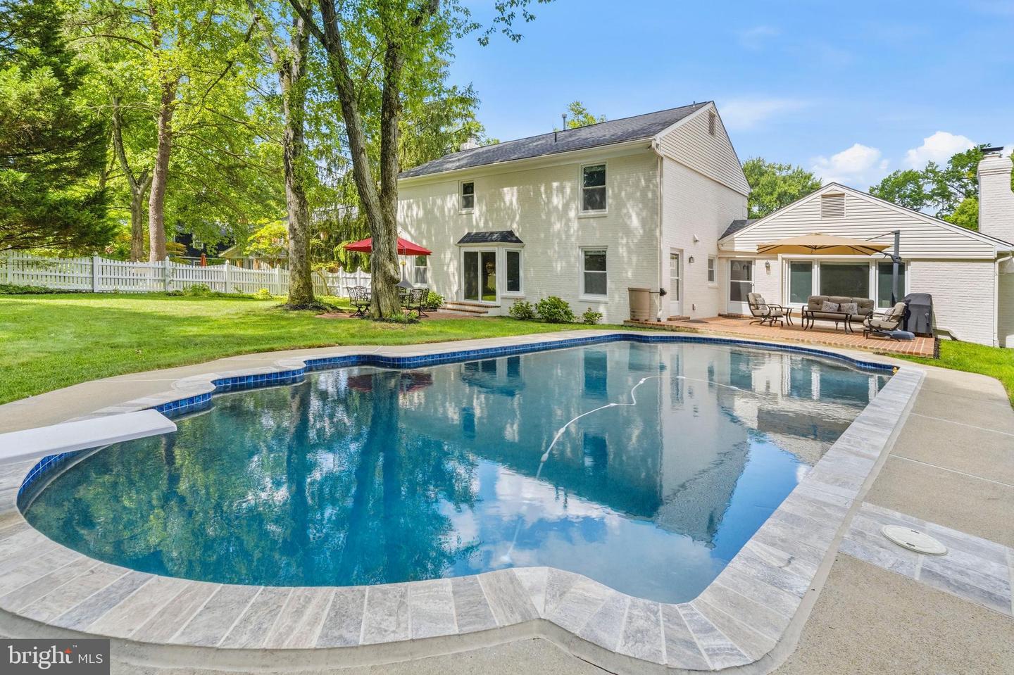 9403 Ferry Landing Ct — photo
