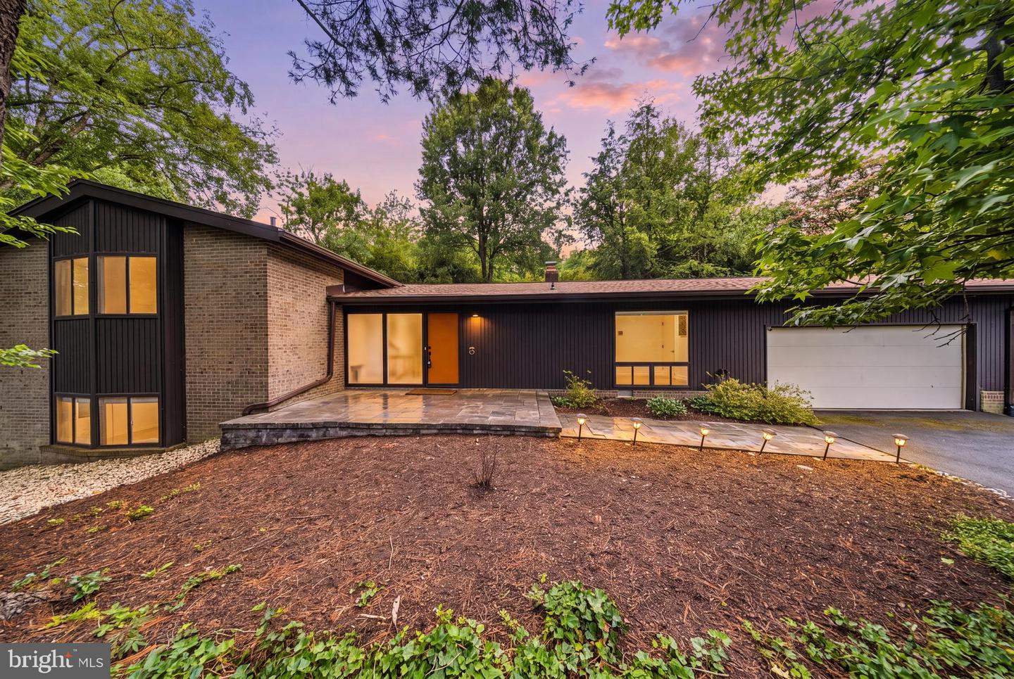 3407 Wessynton Way — photo