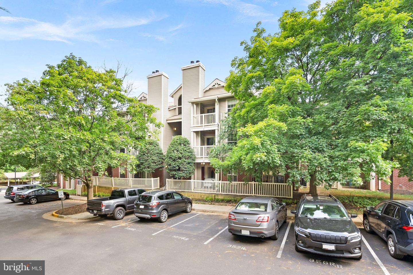 1725 Ascot Way #1725D — photo