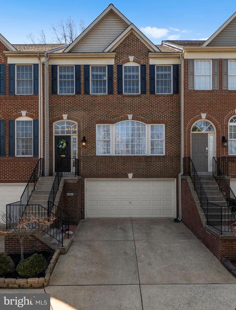 3786 Elmwood Towne Way — photo