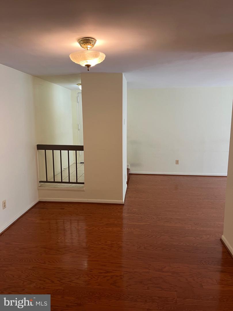 11232 Chestnut Grove Sq #135 — photo