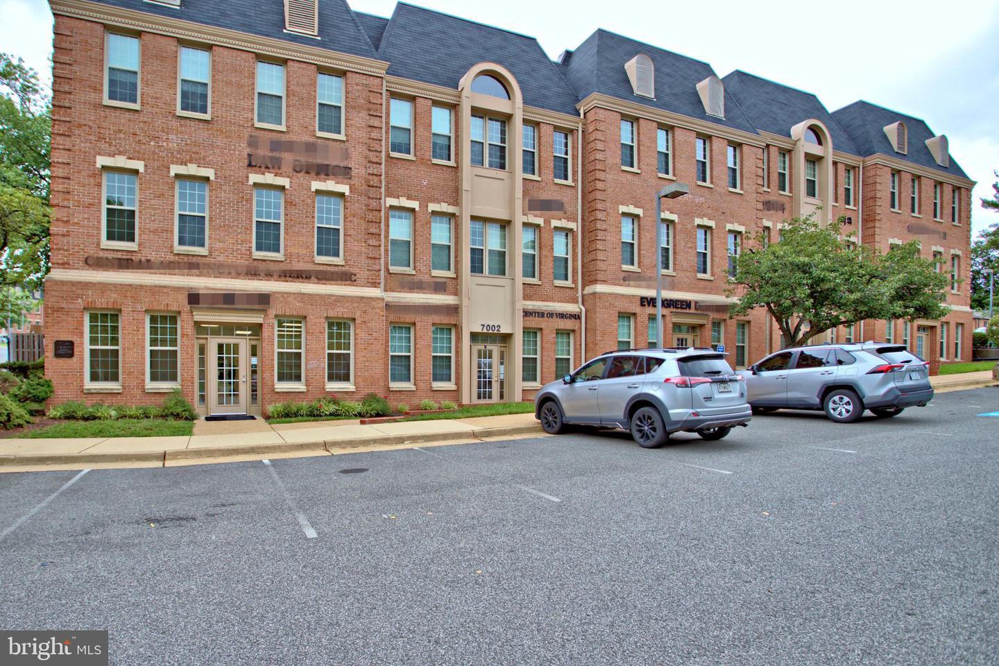 7002 Little River Tpke #1B — photo