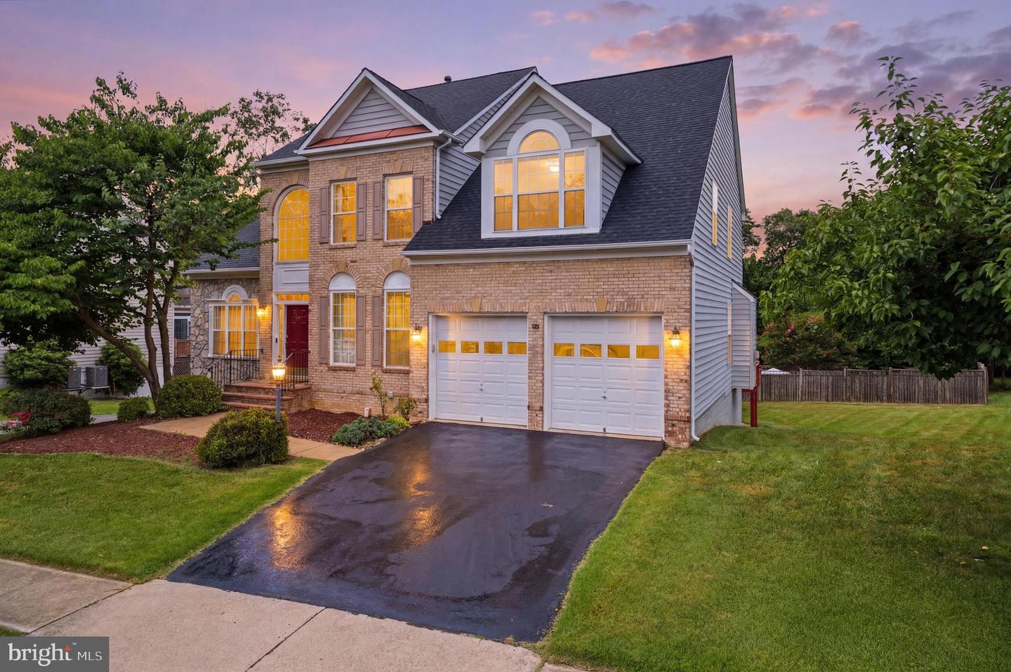 7608 McWeadon Ln — photo