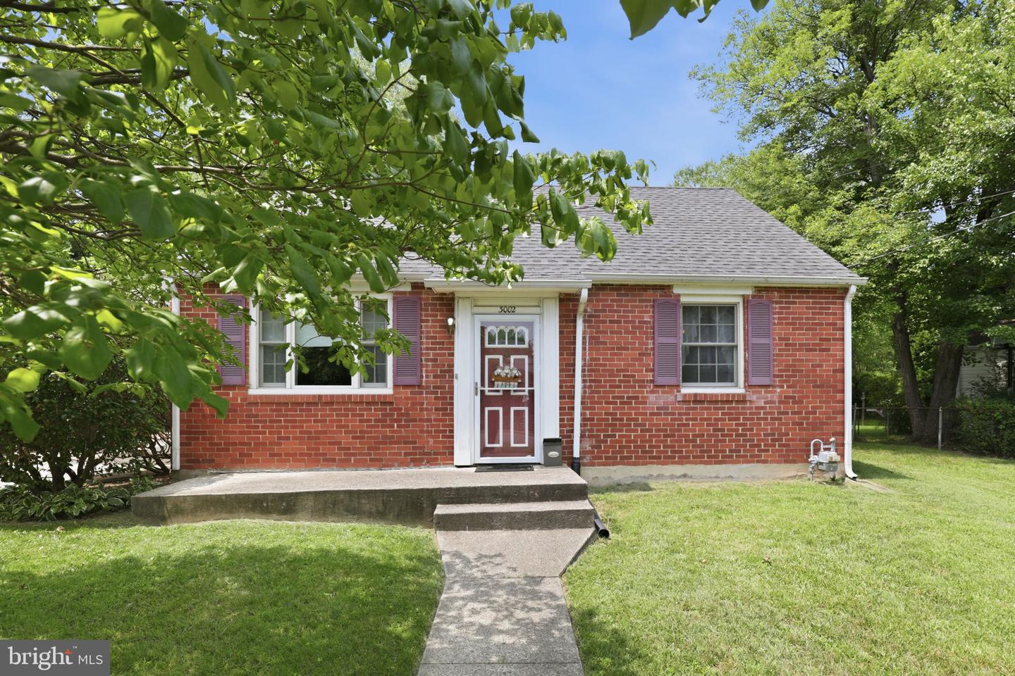 3002 Greenway Blvd — photo