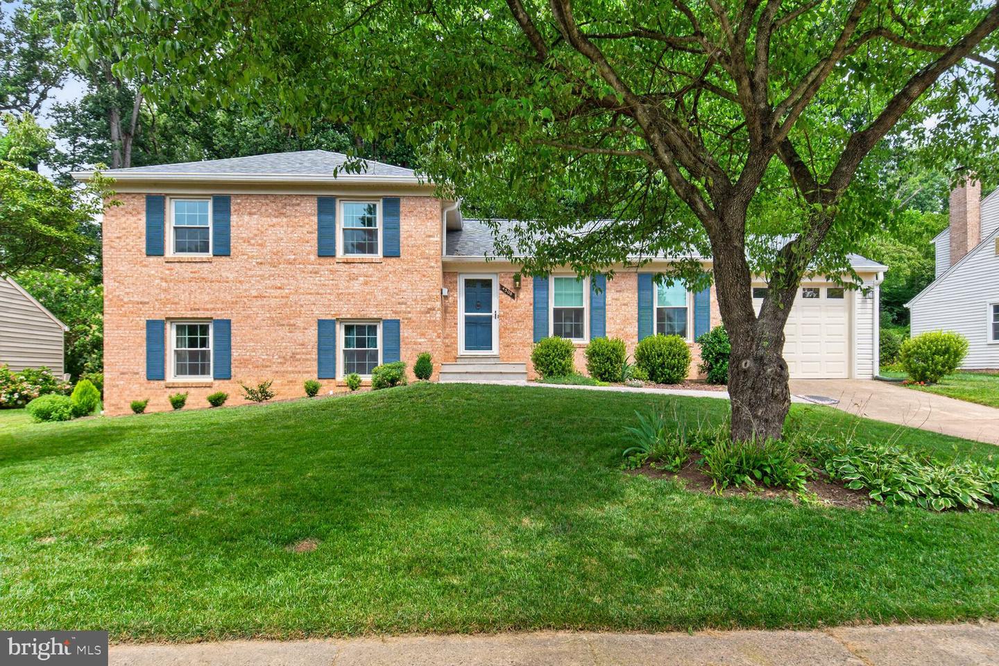 4508 Fidelity Ct — photo