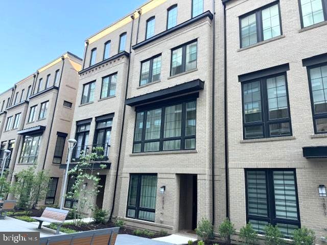 1879 Easterly Road, Reston, VA 20190