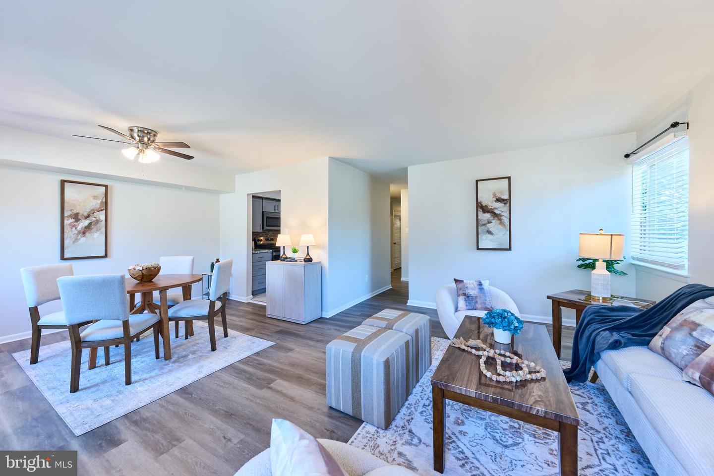 3815 Burlingame Pl #33E — photo