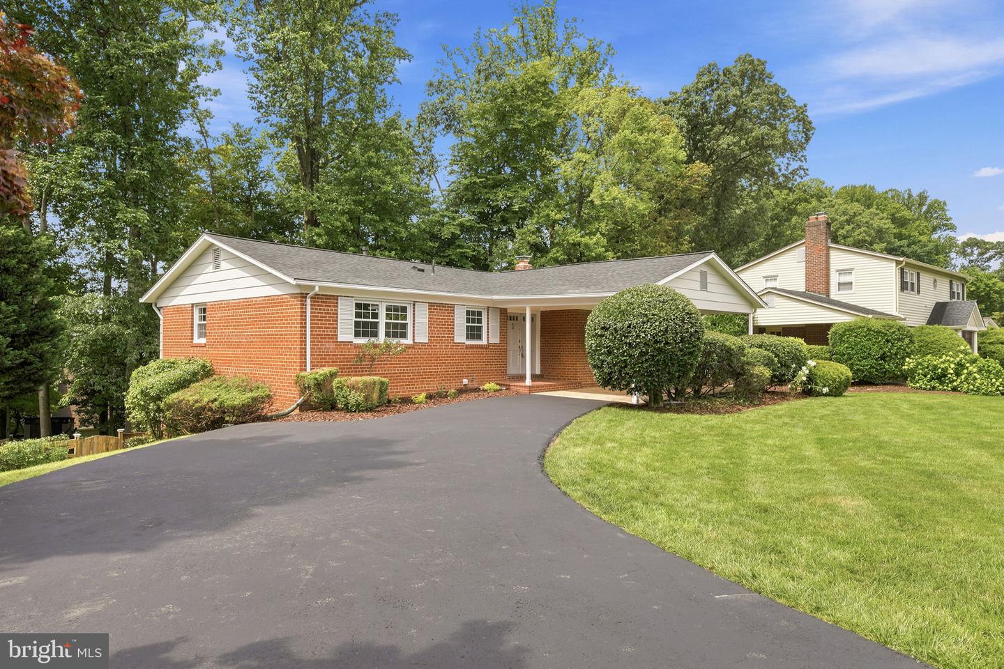 6922 Sydenstricker Road, Springfield, VA 22152 — photo 3