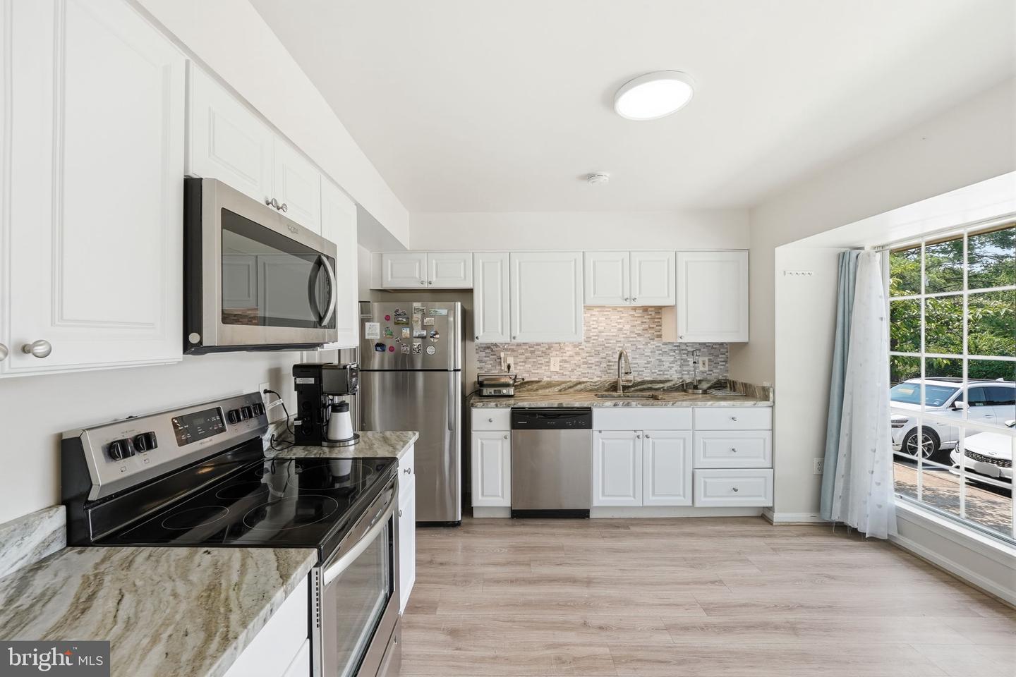 6617 Green Ash Ct — photo