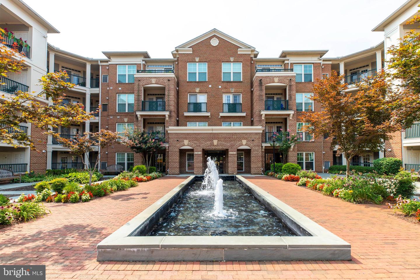2901 Saintsbury Plz #206 — photo