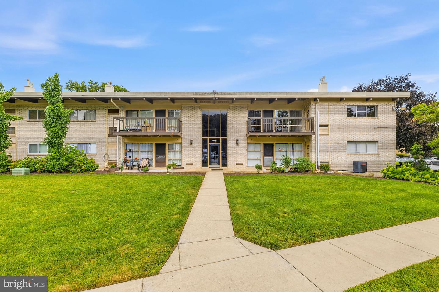 4961 Americana Dr #208 — photo