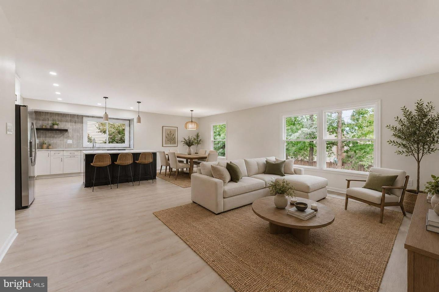 7107 Sontag Way — photo