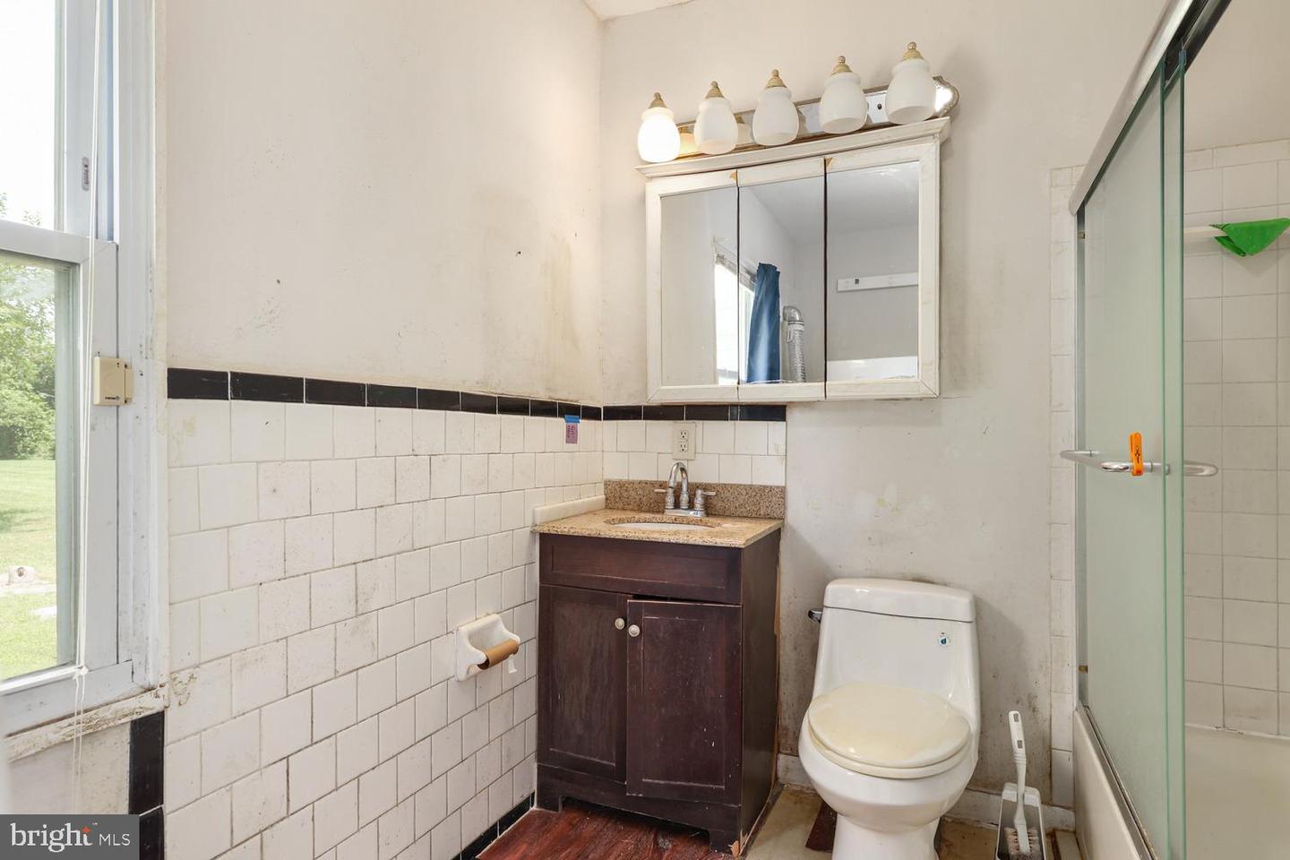 8208 Mount Vernon Hwy — photo